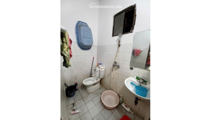 Bán nhà Phố Hào Nam, Hàng hiếm tầm tiền, An sinh đỉnh, 74mx2T, Giá: 13 Tỷ.